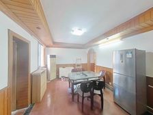 本小区性价比排第二 百联地铁口两房朝南 全明户型 采光通透