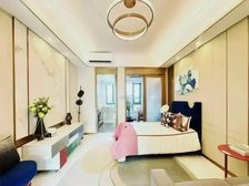 南站旁 佛罗伦斯小镇社区 可明火带阳台 旺租3500 赠家电