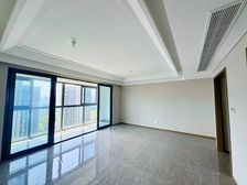 泊云庭 3室2厅2卫 精装修 295万元