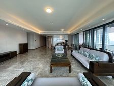 重庆来福士住宅 4室2厅3卫 精装修 1218万元