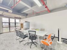 中创盈科大厦 精装修带家具 业主定制装修 双面采光