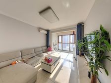 滨湖万丽,小高层,一梯两户,拎包入住,价格可谈