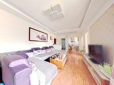 非chaiqian区域,拎包入住,好楼层,夜市旁