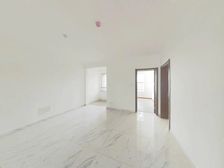 2梯2户,精装未住,双南向卧室,楼层好视野开阔