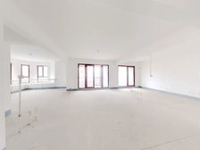 四季花城 三期多层洋房 毛坯未住 一梯一户 南北通透