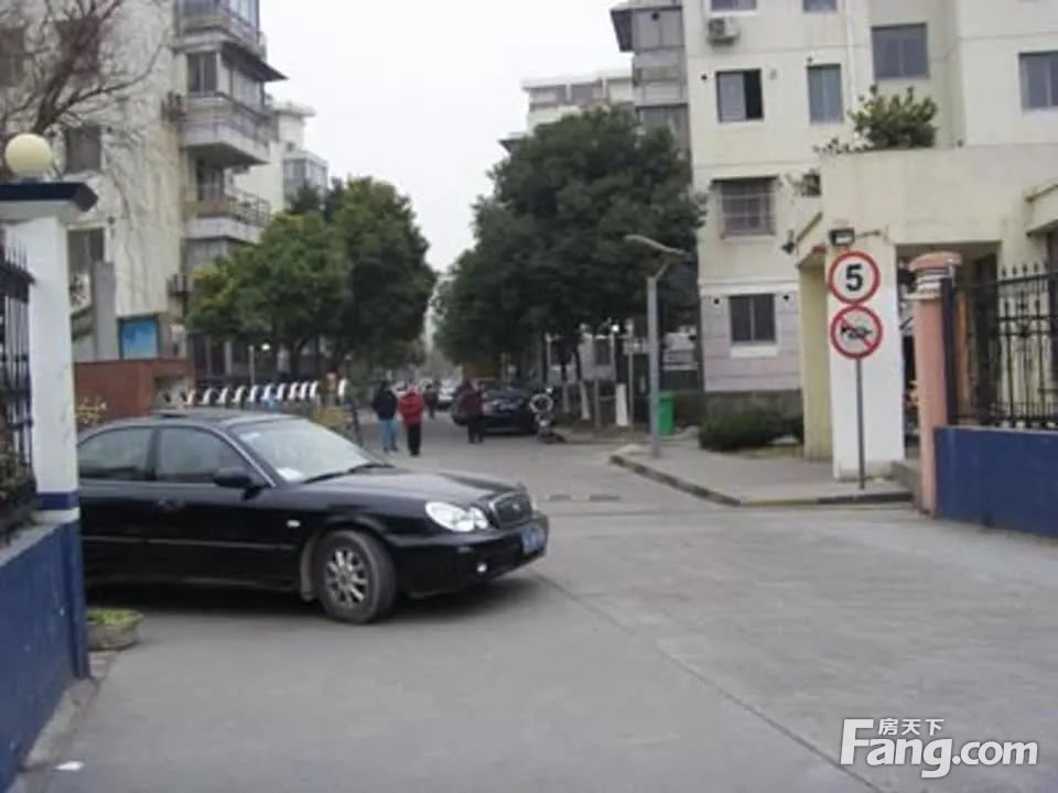 小区相关图