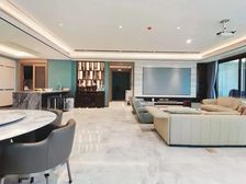 长嘉汇朗峯 5室2厅5卫 精装修 1180万元