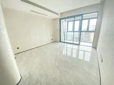 国浩18T 2室2厅1卫 精装修 330万元 117平米