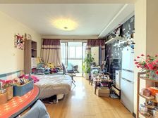 05年商品房,电梯全明户型。14/15号地铁口