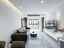 香逸铂悦88平3房+房东自住装修花30万+另赠送30万+急售