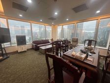 天河林和西地铁口 中信广场223方 带家私4隔间 拎包办公