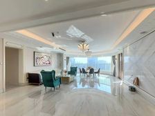 真实在售,北外滩,白金府邸,高区可看江景,带车位,豪装急售!