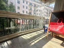 板式商品房 三开间朝南边套飞机户型 带固定车位 有钥匙随时看