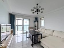 高铁视野湖景房,采光足,诚心出售。