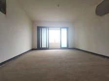 华侨城嘉陵江天大平层四房 正看欢乐谷