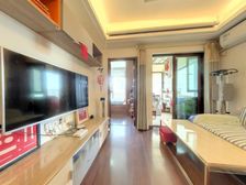 万科物业,7号线地铁口,二次精装全屋定制,满五