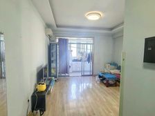 宝龙公寓套二 48万 民水民电可注册工商 户型方正