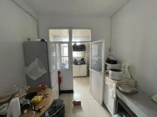 建明里小区对面886门口的小区 中间楼层4层南北通透 带客厅