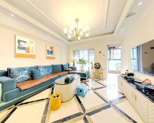 华侨城纯水岸二期 4室1厅 北