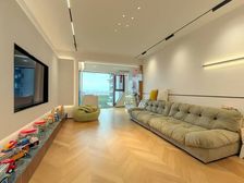 都湖国际 4室2厅 141.52平