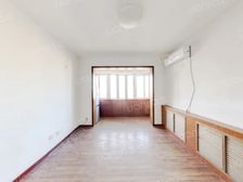 华联新村 封闭电梯房 房子2室单价5000多