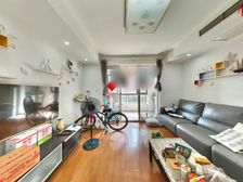 中央景城装修好楼层好看房有钥匙诚意出售环境好