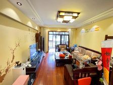 急售,丰和新城精装洋房,一楼带院子,出门铜锣湾地铁口,赣江