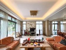 新出|科技园端头别墅|直降800万急售|带70㎡花园|赠送大