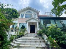 武侯区【正临河景独栋别墅】带600平花园,地上三层