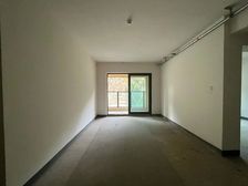 南岸区 长嘉汇五期 三房 149万