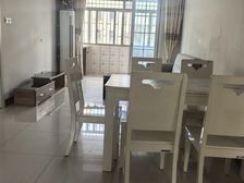 2号线地铁川中南校南北通透4楼精装修有车位,诚心出售价格可议