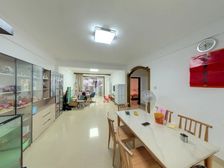 低密小区,步梯两房 南北通透 花园小区 安静宜居