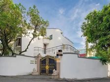 东方花园稀有双拼|直降600万急售|带380平大花园|可重建