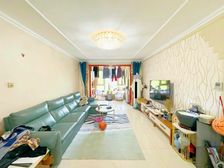 楼龄新 得房率高 近地铁 电梯房 近医院 交通便捷