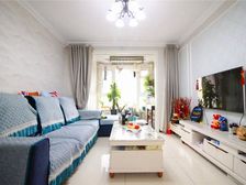 堤口路 产权清晰 房龄新 购物方便 出行方便 南北通透