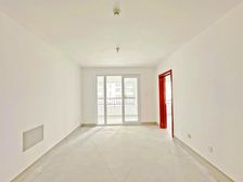 小三居 正规商品房 商圈成熟 交通便利 有电梯 临地铁