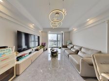 湖左岸电梯房正规2居室带独立客厅出行方便有钥匙