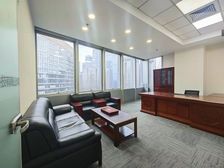 都市之门 业主直租 313平5办带家具 工程科技贸易接待