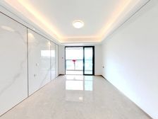 万象府 精装三房两卫 无个税 朝南采光视野好