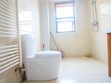 南益名泉春晓东区(1 3室2厅2卫 精装修 210万元