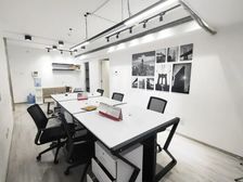 业主直租)东方银座90平一居室C座楼上 美容美甲