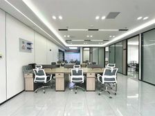 101写字楼出租230平双采光楼层高办公格局好用欢迎实地勘探