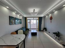 新出,万达旁,南北通大两房,电梯9楼,满五年带车库,诚心出售