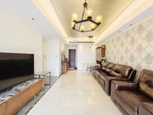 梅溪湖中心 金茂府 临湖高端小区 精装大3房 带车位