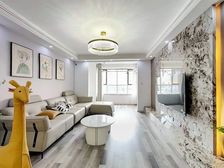 康成花园 车位充足 装修好 南北通透 商圈成熟 满五