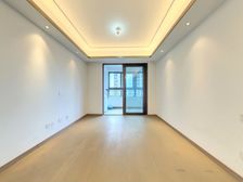 都会诚品 双阳台设计 三大件齐全 前无遮挡