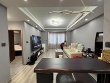 电梯大两房 楼层佳 采光好 视野开阔 满5税少 诚心出售