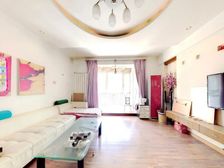 中介共收壹个点 北岸华庭 二楼 三室两厅 昆一片 急售