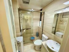 满五年 高区 虹桥1号 南北通透 诚意出售!