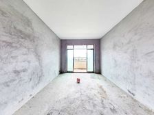 中山北站旁大三房毛坯房,急售